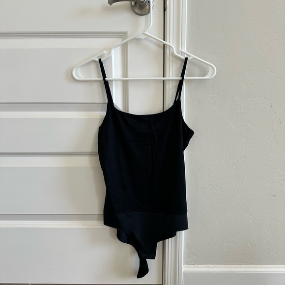 L'AGENCE Ford Spaghetti Tank Bodysuit in black, size XS - Picture 3 of 3